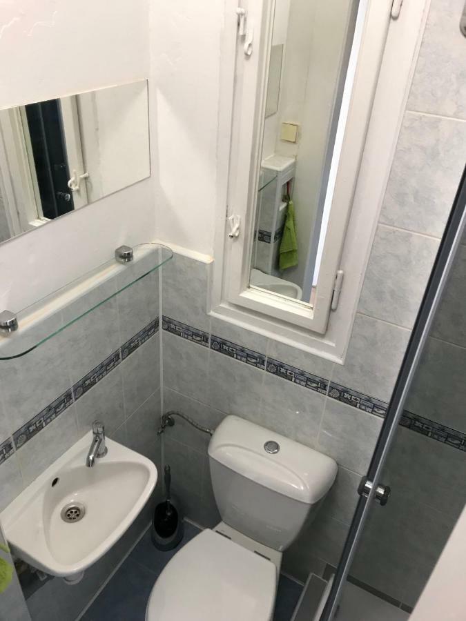 Cosy Flora Nest Apartment ปราก ภายนอก รูปภาพ